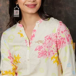 Melange By Lifestyle Off White Regular Fit Printed Tunic image 5