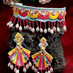 Moedbuille Handcrafted Haldi-Mehendi Design Pearls Studded Contemporary Jewellery Set-image-73