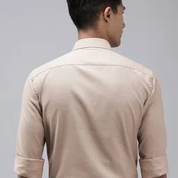 Park Avenue Self Design Textured Slim Fit Opaque Easy Care Formal Shirt image 5