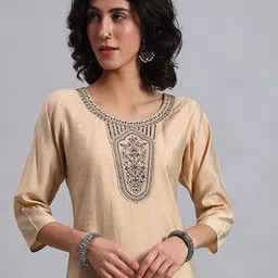 BANJANAN Women Round Neck Tunic image 3