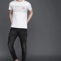 WROGN Men Black Skinny Fit Mid-Rise Clean Look Stretchable Jeans image 4