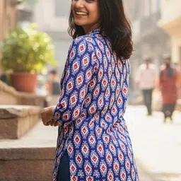 THE FAB FACTORY Geometric Print Cotton Top image 4