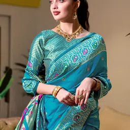 elora Floral Woven Design Paithani Saree with Zari Border image 5