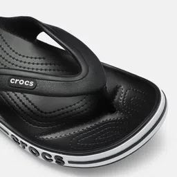 Crocs Unisex Black Solid Thong Flip-Flops image 4