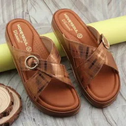 Hoversoul X D'Lorzeri Women's Sora Tan Cross Strap Platform Sandals-picture-18