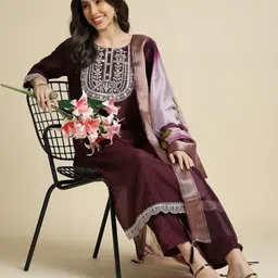 GEN Z TRENDS Women Floral Embroidered Regular Thread Work Kurta with Trousers & With Dupatta image 4
