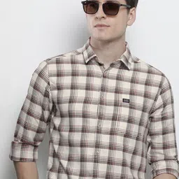 The Indian Garage Co Men Beige Checked Casual Shirt-image-98