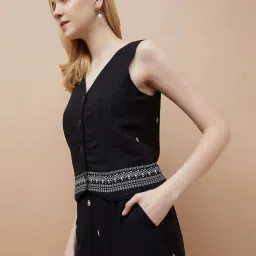 Fame Forever By Lifestyle Black Regular Fit Printed Top image 5