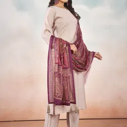 MINGORA Women Regular Kurta with Trousers & With Dupatta image 3