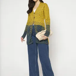 VIAZAA Women Longline Button Shrug image 3