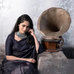 Lyzoo Striped Zari Silk Cotton Saree image 3