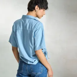 VIRGIO Light Blue Relaxed Fit Solid Shirt image 2