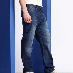 Aeropostale Men Relaxed Fit Light Fade Stretchable Jeans image 2