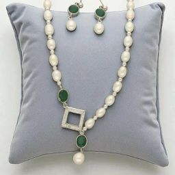Sri Jagdamba Pearls White Versatile Pearl Necklace & Earring Set-picture-22