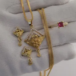 OM KRISHIV COLLECTION Women Gold-Plated Stone-Studded Jewellery Set image 1