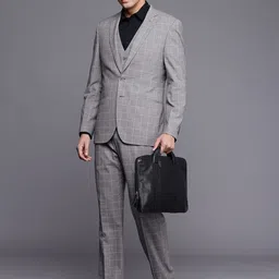 Raymond Checked Notched Lapel Single-Breasted Three Piece Formal Suit-picture-33