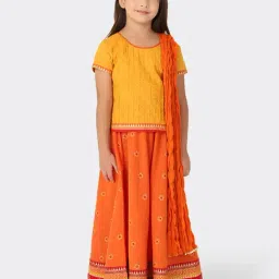 Fabindia Kids Yellow & Orange Printed Choli, Lehenga with Dupatta-image-42