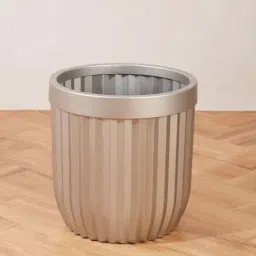 Mason Home Grey Grove Planter image 3