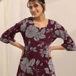 Libas Maroon Regular Fit Floral Print Night Suit image 5