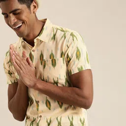 Taavi Men Beige & Green Ikat Woven Design Regular Fit Shirt-picture-18