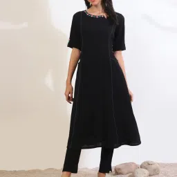 Aurelia Black Pure Cotton Embroidered Kurta image 5