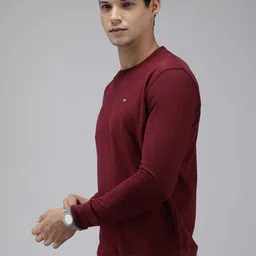 Arrow Round Neck Long Sleeves Sweatshirt image 3