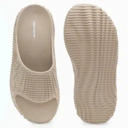 Red Tape Men's Sunnies Beige Slides image 5