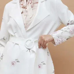 Code by Lifestyle White Floral Print Jacket image 5
