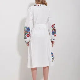 Trend Alacati stili Floral Embroidered A-Line Dress image 3