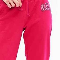 GAP Women Logo Printed Mid-Rise Drawstrings Joggers with Pockets image 4