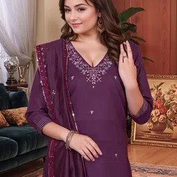 Moda Rapido Floral Embroidered V-Neck Sequinned Straight Kurta With Trousers & Dupatta image 3