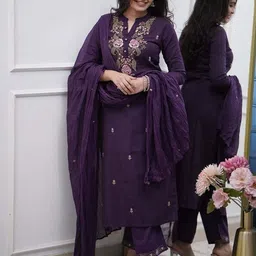 Vastukala Women Floral Embroidered Regular Thread Work Kurta & Palazzo With Dupatta image 2