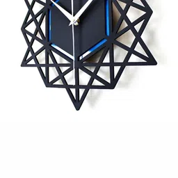 QEZNEF Black Solid Traditional Wall Clock image 4