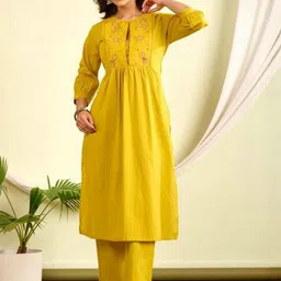 Tvyozs Ethnic Motifs Embroidered Thread Work Empire Pure Cotton Kurta With Trousers-picture-19