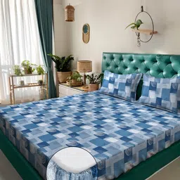 Klotthe Blue & White Geometric Printed 400 TC Cotton King Bedsheet Set 2.50 m x 2.25 m-image-58