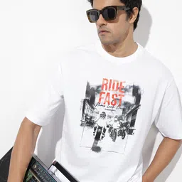 The Roadster Lifestyle Co. Men Printed Relaxed Fit Drop-Shoulder Sleeves T-shirt-image-85