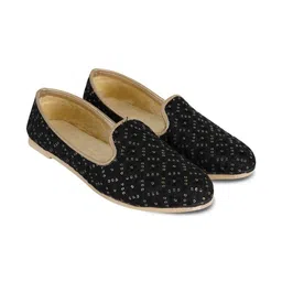SZN Men Textured PU Loafers-image-14