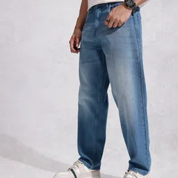 WROGN Men Loose Fit Heavy Fade Pure Cotton Jeans image 2