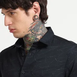 MARTIN SMITH Men Comfort Printed Casual Shirt image 3