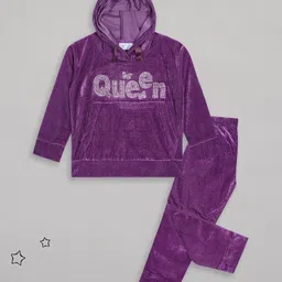 Sheer Love Velvet Knit Full Sleeves Queen Text Embellished Hooded Tee With Pajama Set - Lavender-image-9