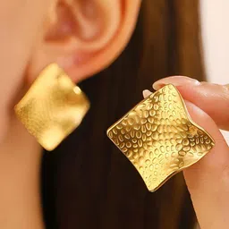 Goho Gold-Plated Square Studs image 2