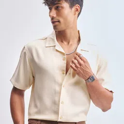 HIGHLANDER Men Relaxed Fit Solid Cuban Collar Casual Shirt-image-19