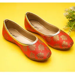 boyz n galz Ethnic Motif Design Mojaris - Peach-picture-13