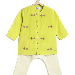 Tiber Taber Viscose Woven Full Sleeves Floral Embroidered Kurta With Diaper Pyjama Set - Green-picture-26