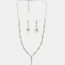 Anouk Silver-Plated American Diamond-Studded Jewellery Set image 4
