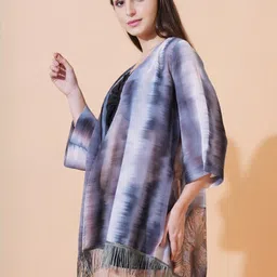 ARV TRENDS Woman Stripe Back Ai Printed Georgette Fabric Half Sleeve Shrug image 4