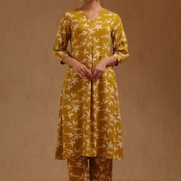 Soch Women Floral Printed Regular Kurta with Trousers-image-17