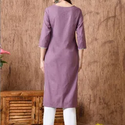 MILAAV Women Floral Printed Thread Work Kurta image 4