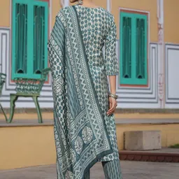 KALINI Women Geometric Printed Kurta with Trousers & Dupatta image 4