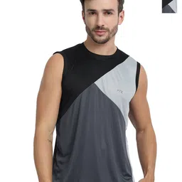 FTX Men Pack of 2 Colourblocked Round Neck T-shirts-picture-26